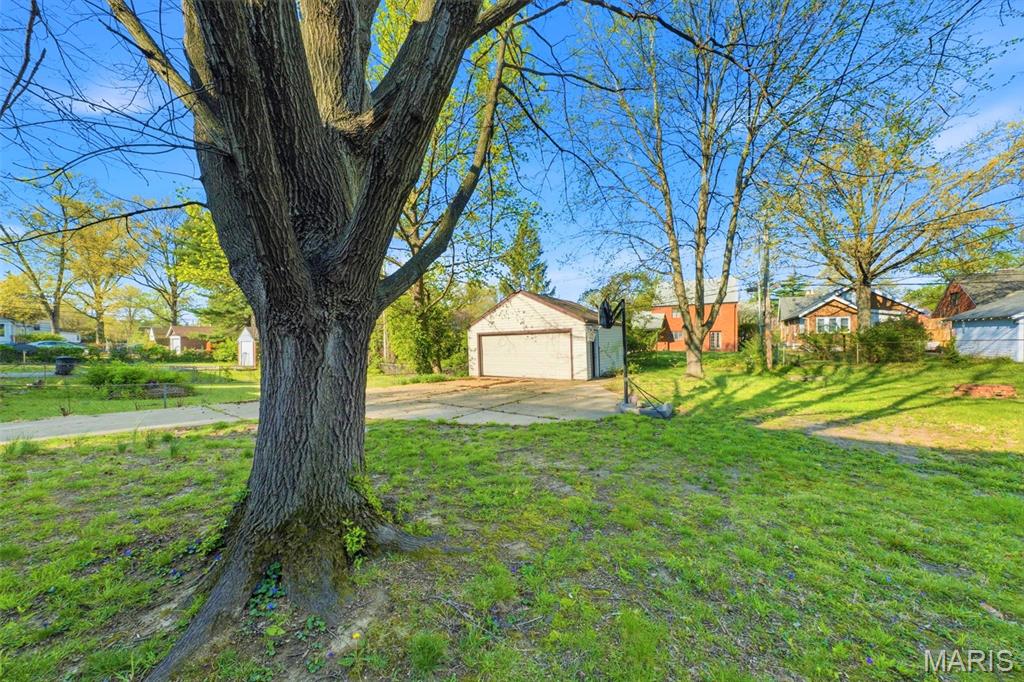 Country Club Add To Normandy Park - Residential
