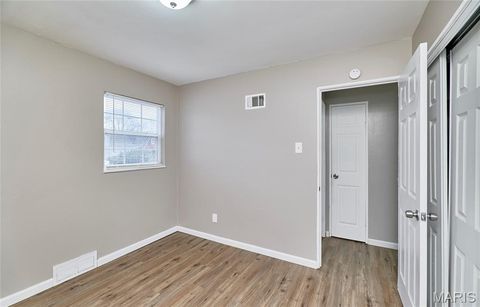 Tiny photo for 855 Daniel Boone Drive, Florissant, MO 63031 (MLS # 26019152)