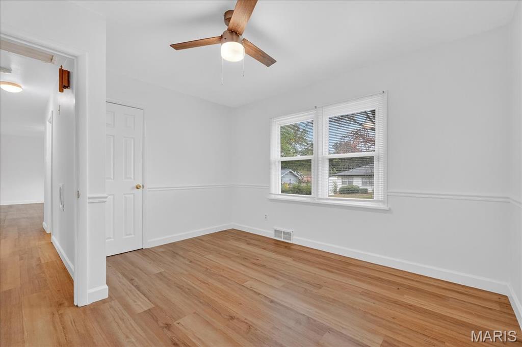 St Louis, Missouri 63136, United States, 3 Bedrooms Bedrooms, ,2 BathroomsBathrooms,Residential,Pending,215972