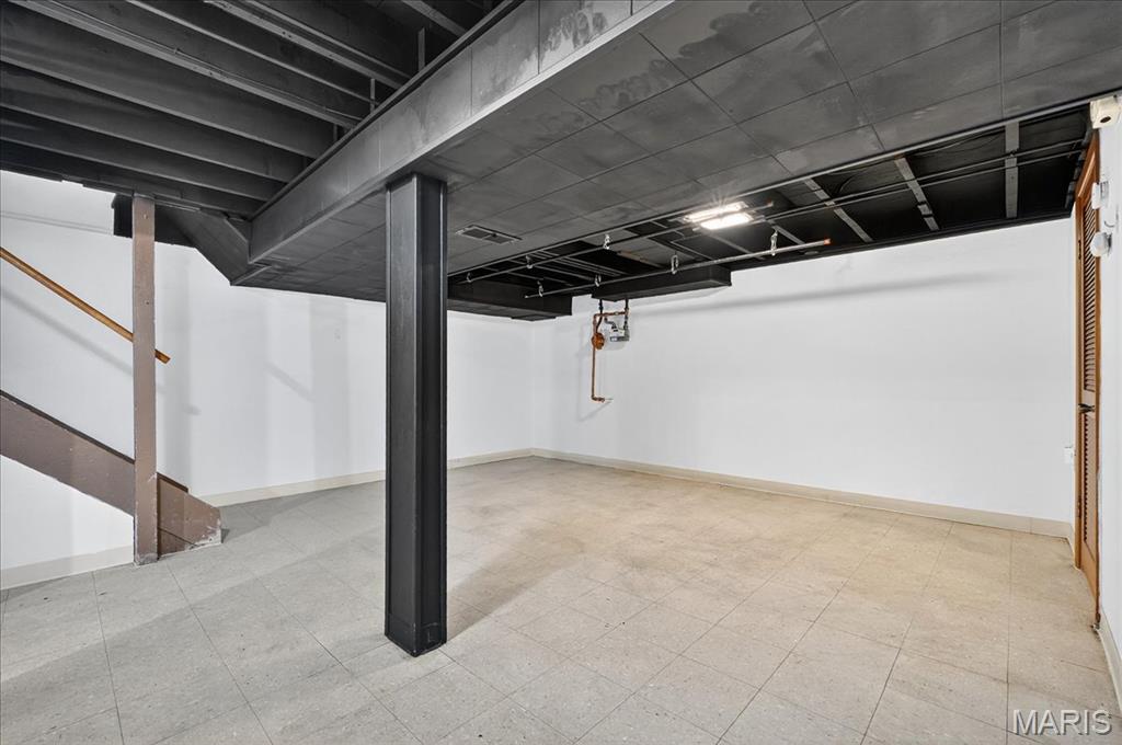 St Louis, Missouri 63136, United States, 3 Bedrooms Bedrooms, ,2 BathroomsBathrooms,Residential,Pending,215972