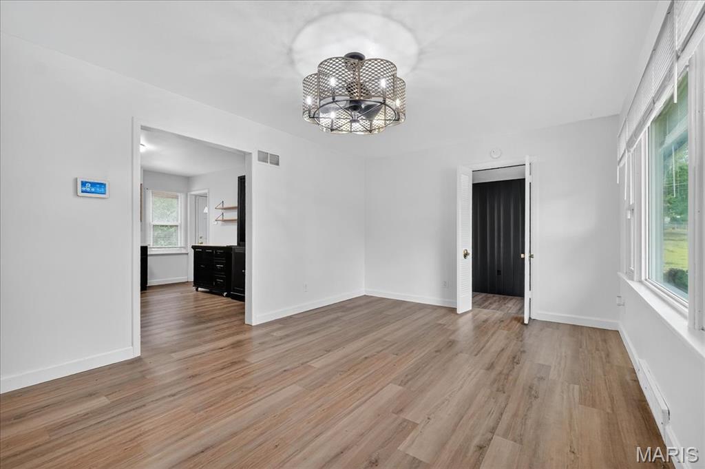 St Louis, Missouri 63136, United States, 3 Bedrooms Bedrooms, ,2 BathroomsBathrooms,Residential,Pending,215972