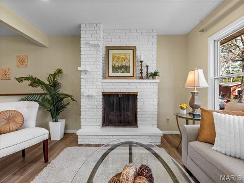 Tiny photo for 642 Laven Del Lane, Kirkwood, MO 63122 (MLS # 26014401)