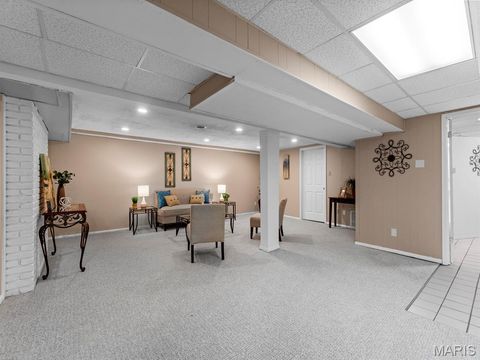 Tiny photo for 642 Laven Del Lane, Kirkwood, MO 63122 (MLS # 26014401)