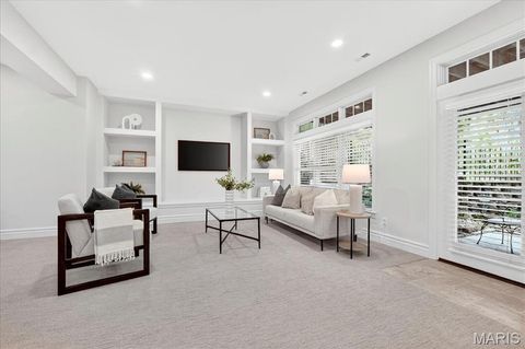 Tiny photo for 735 Stonebluff Court, Chesterfield, MO 63005 (MLS # 25068089)
