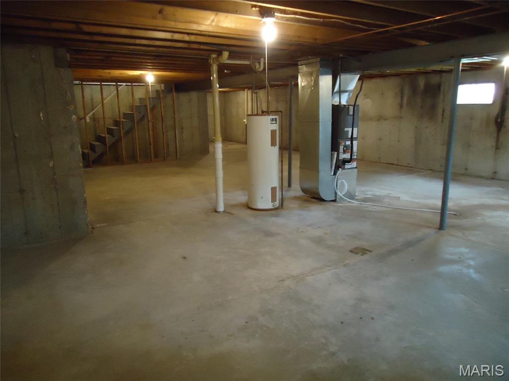 Emilou 04 - Residential