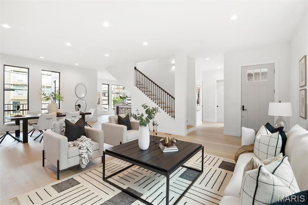 Artizen on West Pine - Residential