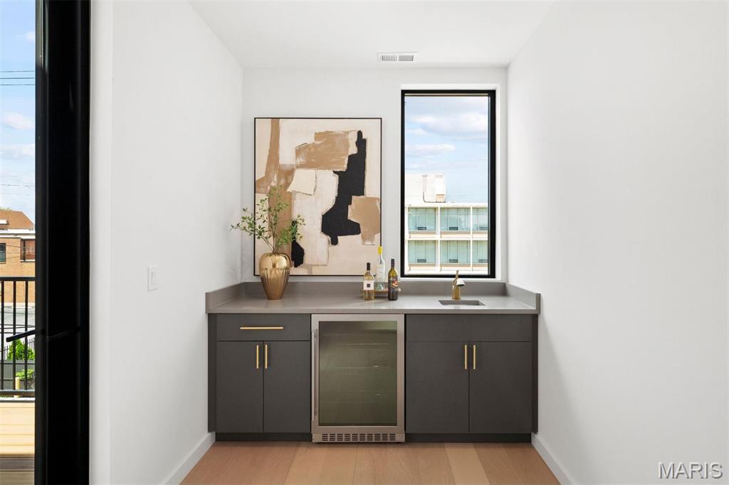 Artizen on West Pine - Residential