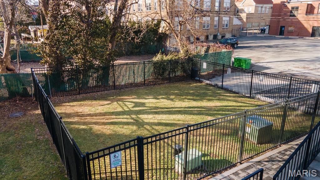 Artizen on West Pine - Residential