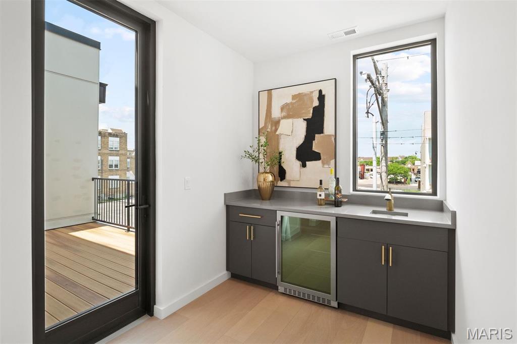 Artizen on West Pine - Residential