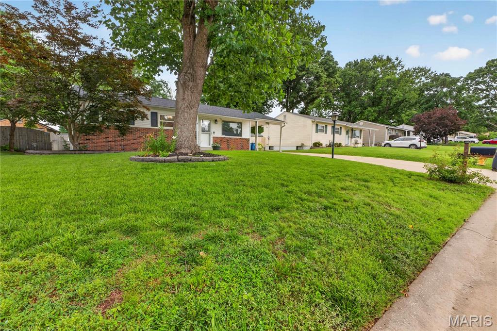 12033 Colonial Drive