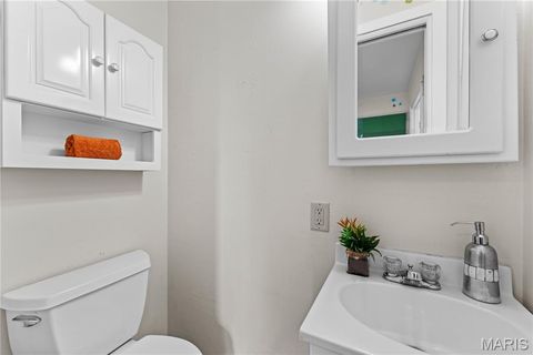 Tiny photo for 429 Geyer Forest Drive, Kirkwood, MO 63122 (MLS # 26026768)