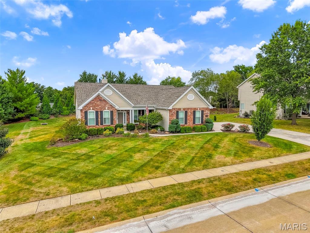1817 Majestic Oaks Drive