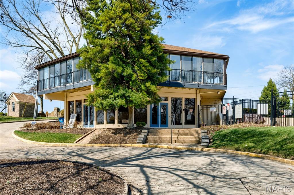 Autumn Lakes Six Condo Twenty - Residential