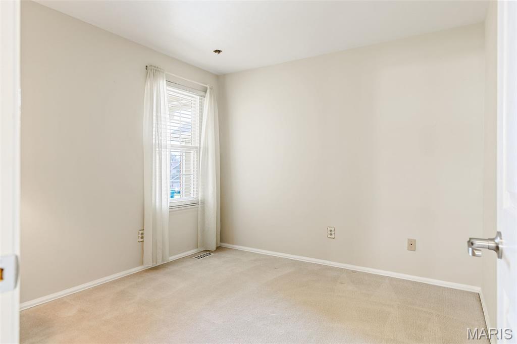 Autumn Lakes Six Condo Twenty - Residential