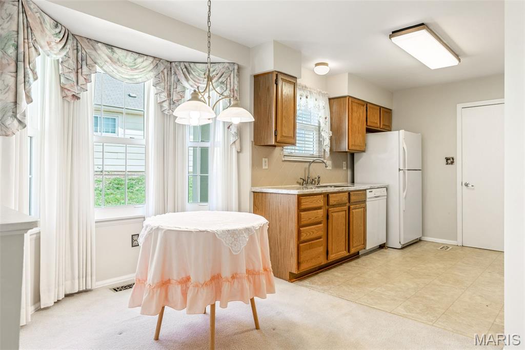 Autumn Lakes Six Condo Twenty - Residential