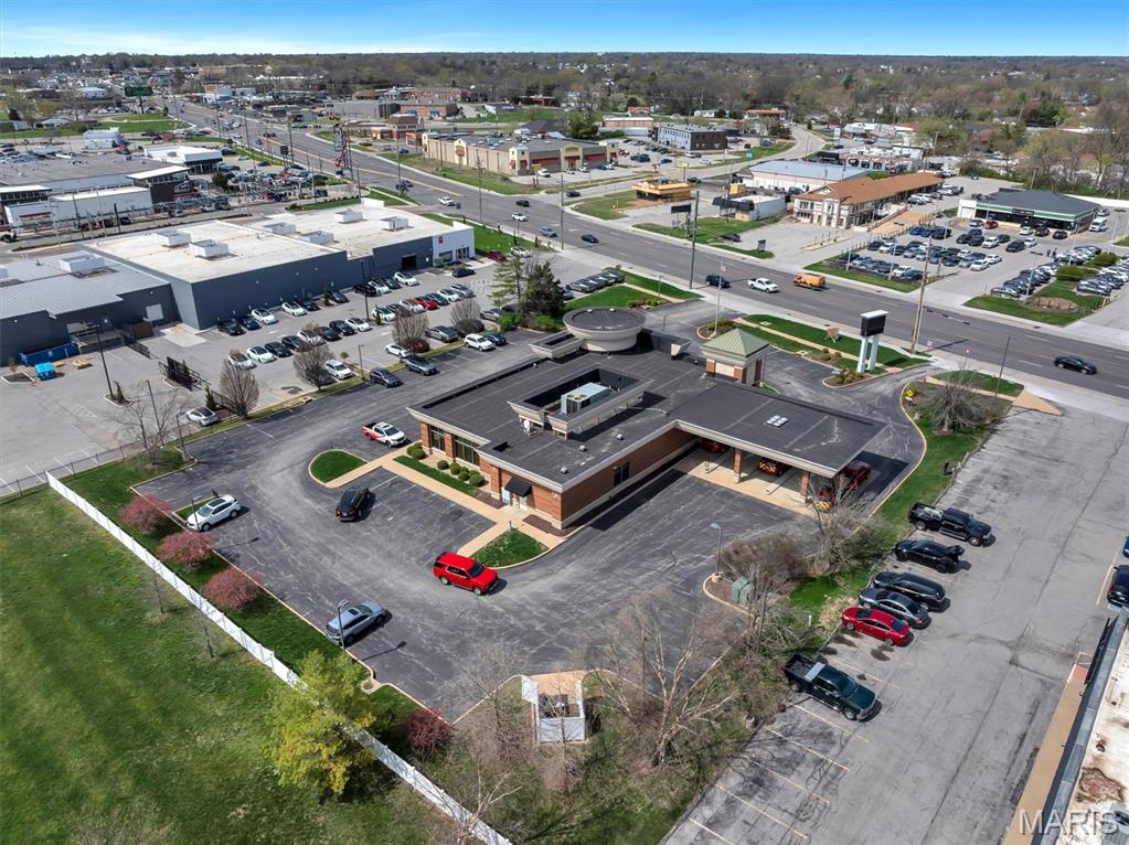 Five Oaks - Commercial Sale