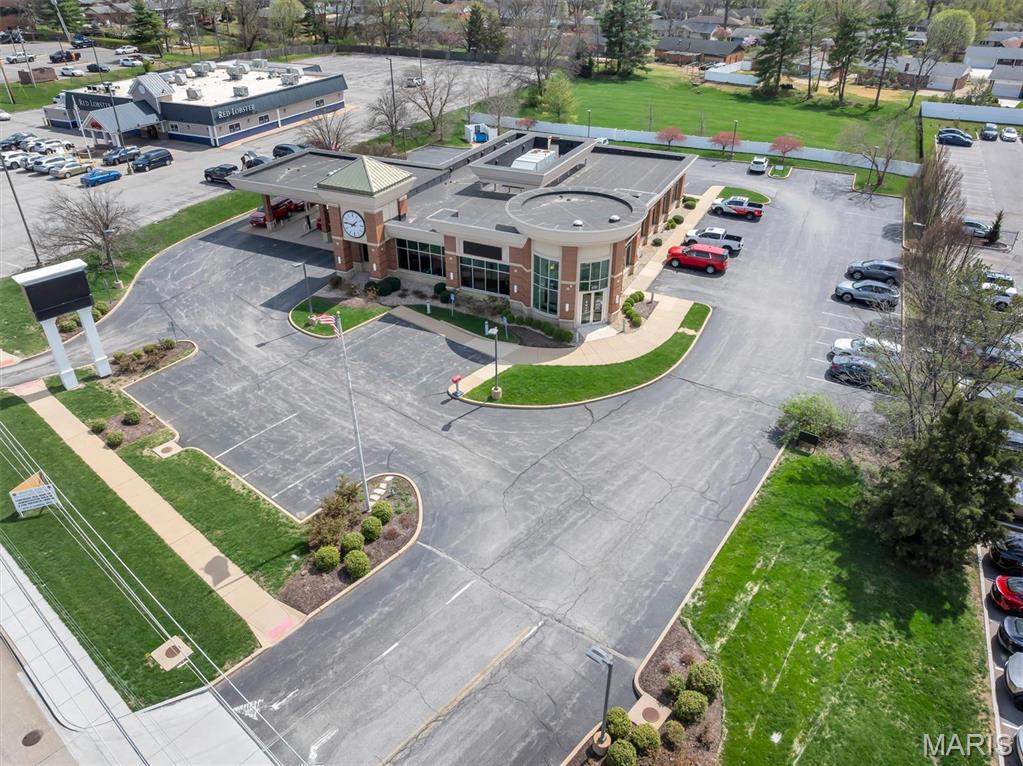 Five Oaks - Commercial Sale