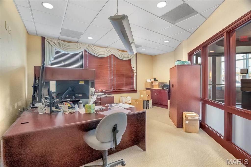 Five Oaks - Commercial Sale