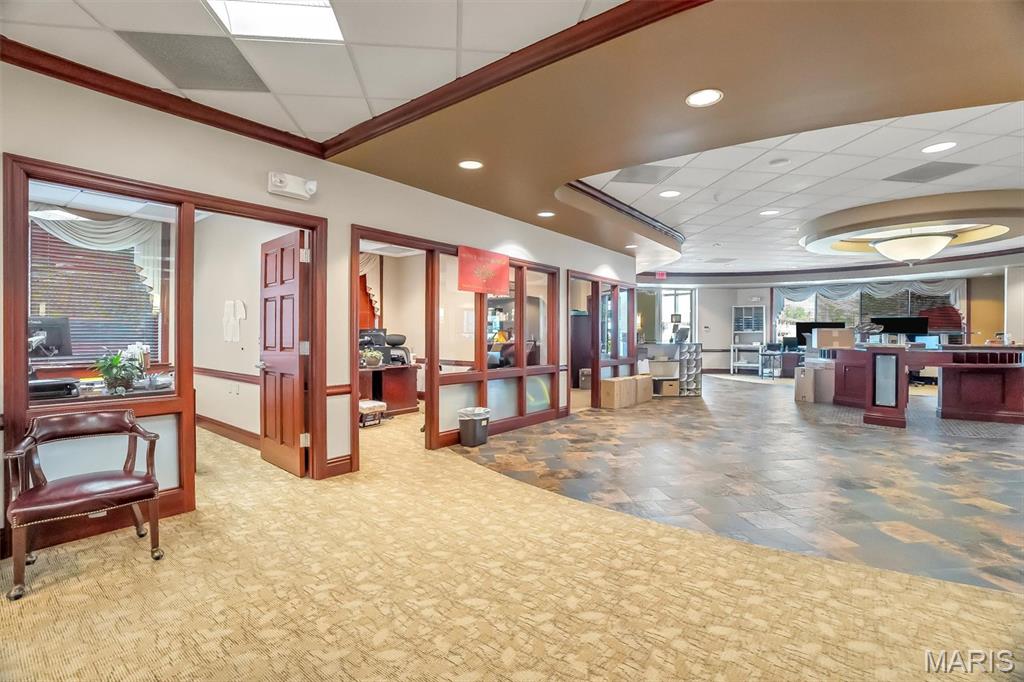 Five Oaks - Commercial Sale