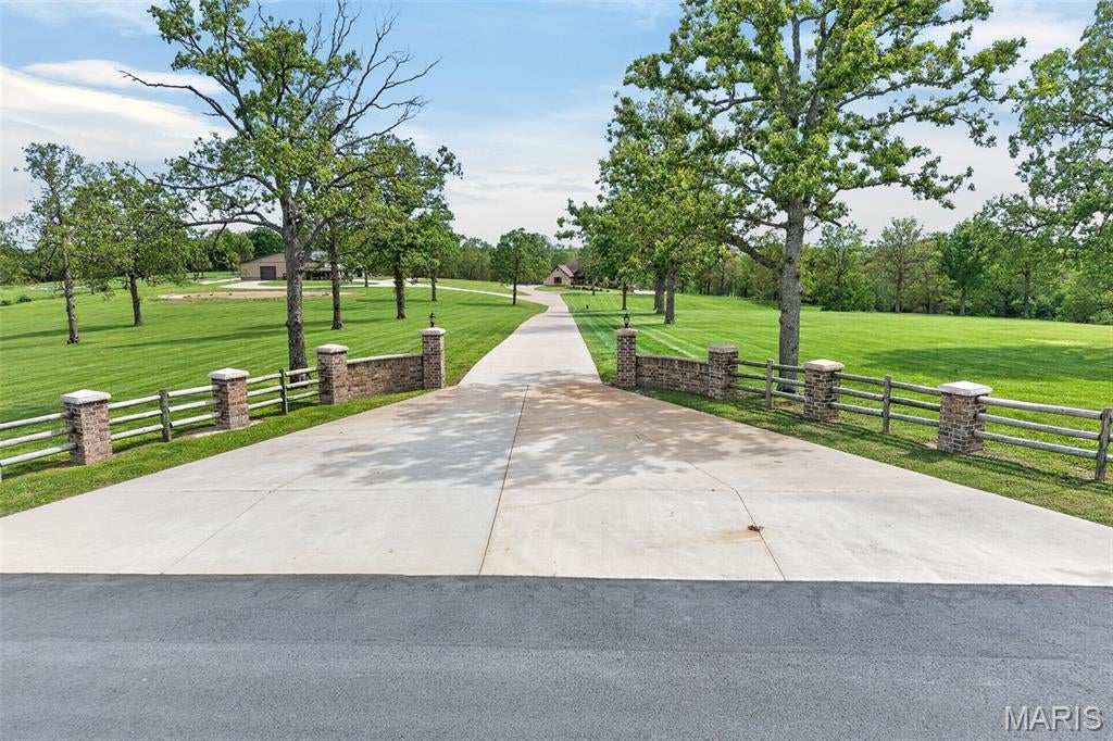 Photo of 23900 EMERSON Road, Lebanon, MO 65536 (MLS # 26056752)