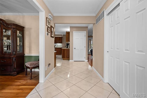 Tiny photo for 37 Beacon Hill Lane, Creve Coeur, MO 63141 (MLS # 26051492)