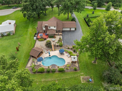 Tiny photo for 37 Beacon Hill Lane, Creve Coeur, MO 63141 (MLS # 26051492)