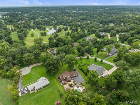 Tiny photo for 37 Beacon Hill Lane, Creve Coeur, MO 63141 (MLS # 26051492)