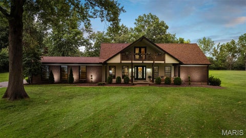 Tiny photo for 37 Beacon Hill Lane, Creve Coeur, MO 63141 (MLS # 26051492)