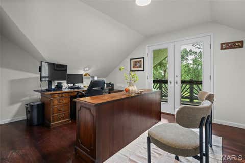 Tiny photo for 37 Beacon Hill Lane, Creve Coeur, MO 63141 (MLS # 26051492)