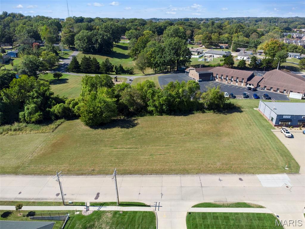 Photo of 4 West Drive, Cape Girardeau, MO 63703 (MLS # 26067964)
