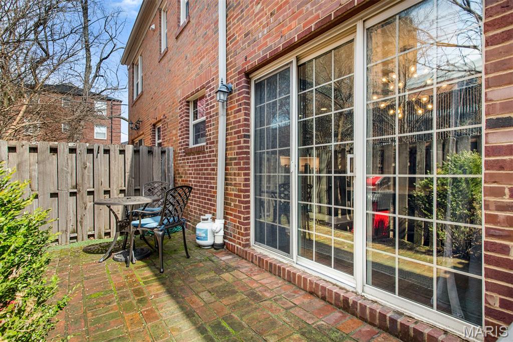 Westwood Condo - Residential