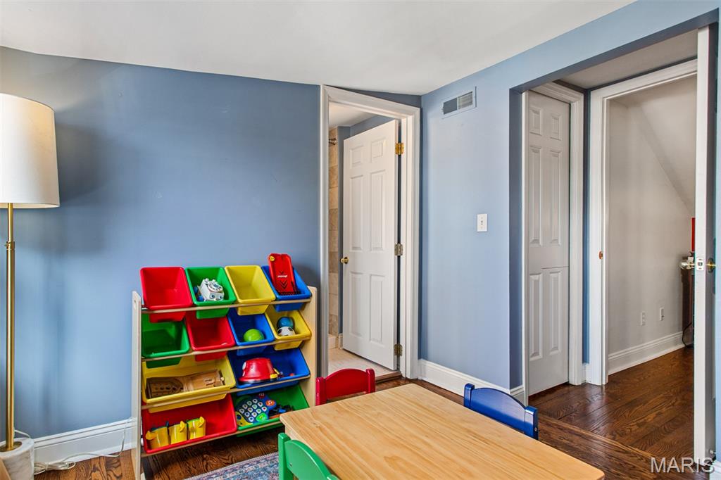 Westwood Condo - Residential