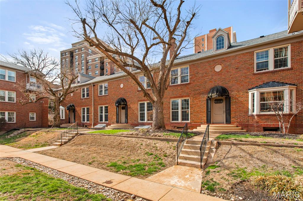 Westwood Condo - Residential