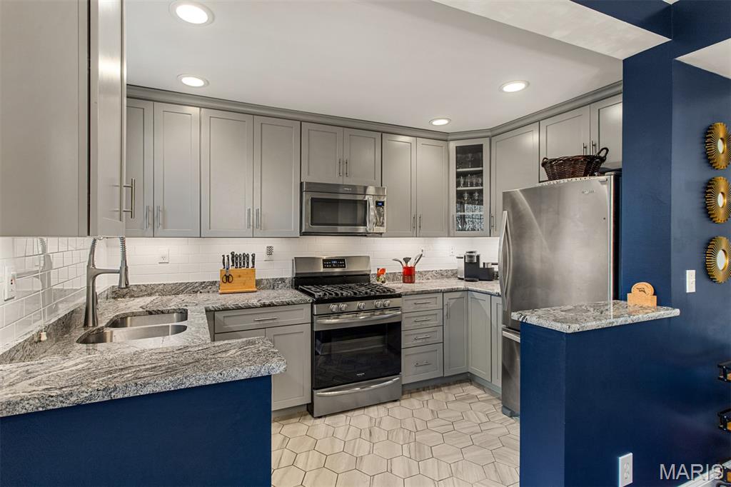 Westwood Condo - Residential