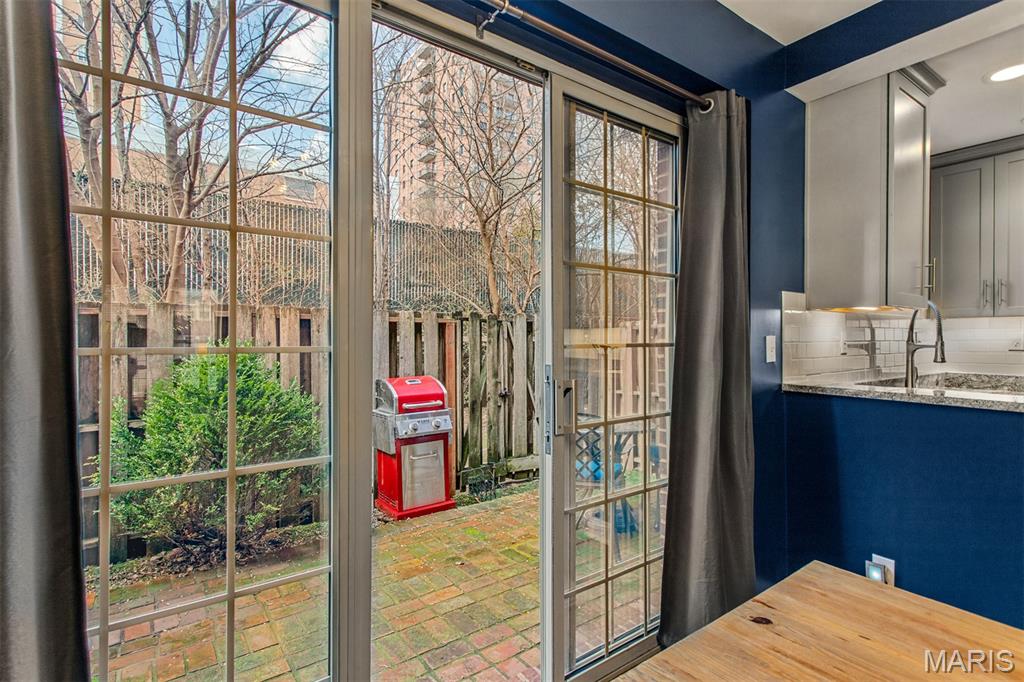 Westwood Condo - Residential