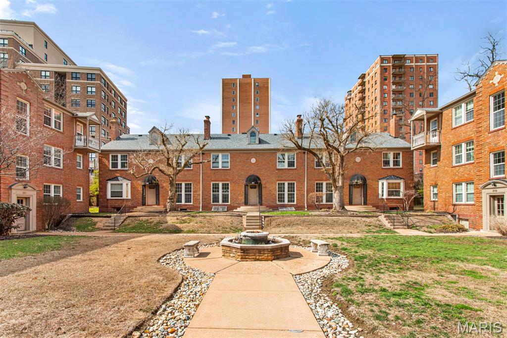 Westwood Condo - Residential