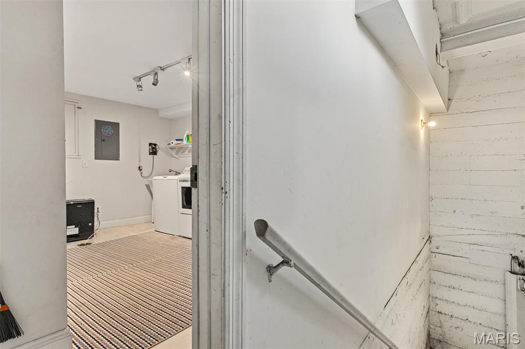 Westwood Condo - Residential