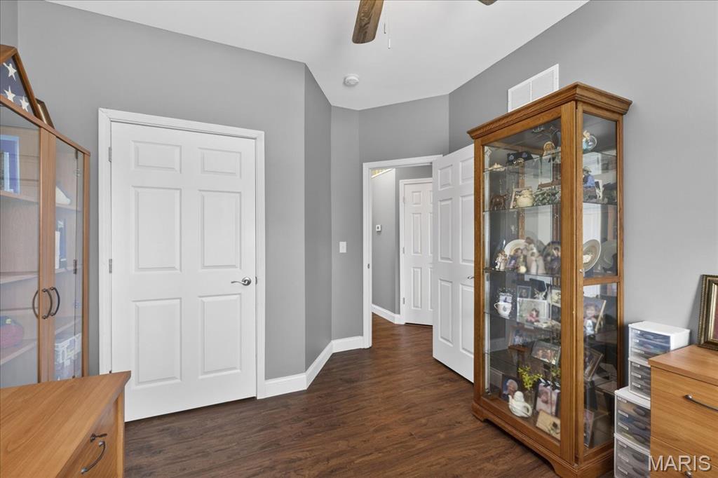 Locksley Manor #1 - Residential