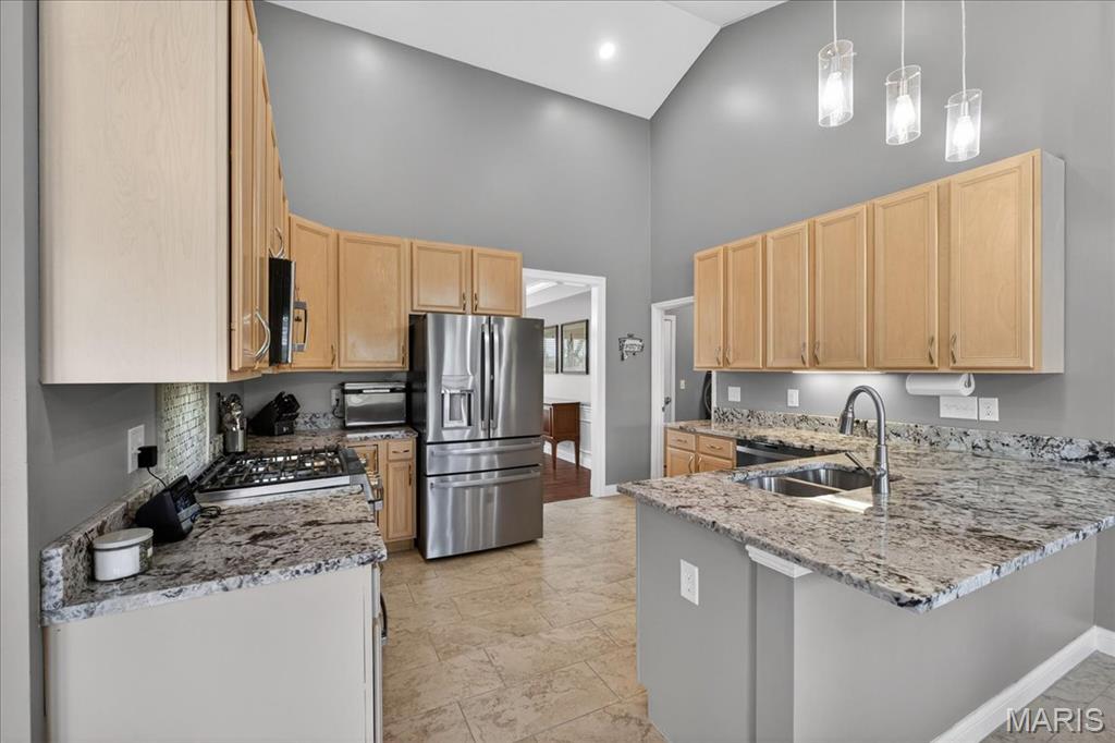 Locksley Manor #1 - Residential