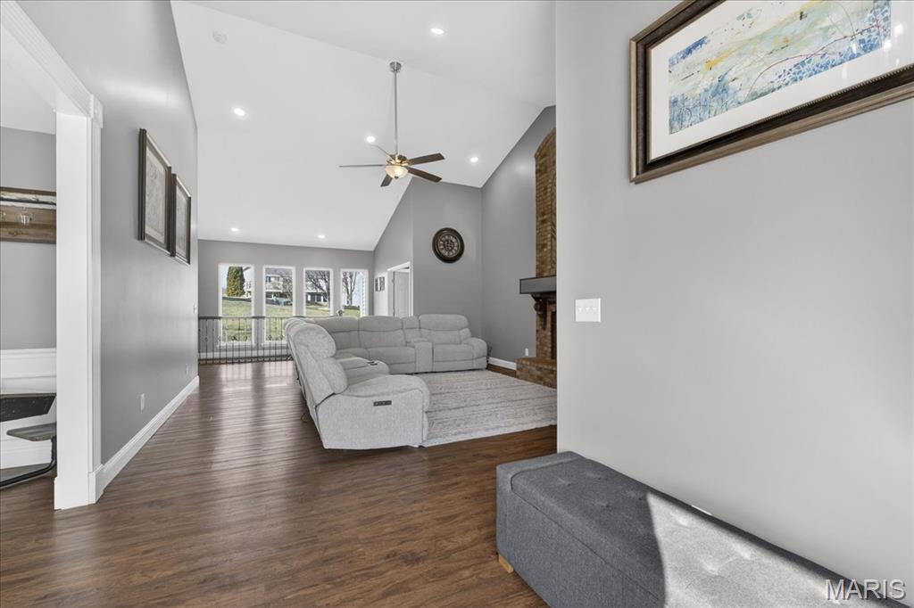 Locksley Manor #1 - Residential