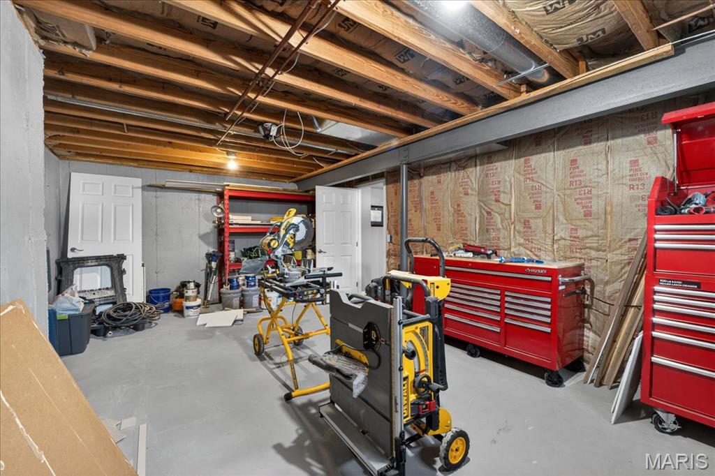 Locksley Manor #1 - Residential