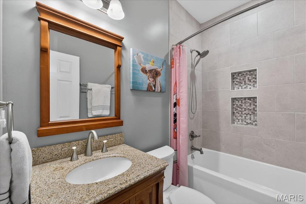 Locksley Manor #1 - Residential