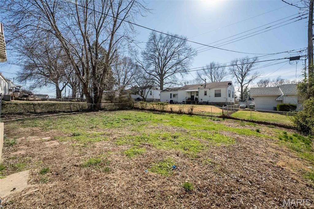 Bissell Hills 3 - Residential Lease