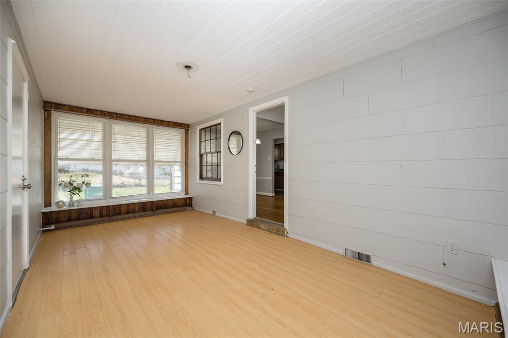 Bissell Hills 3 - Residential Lease