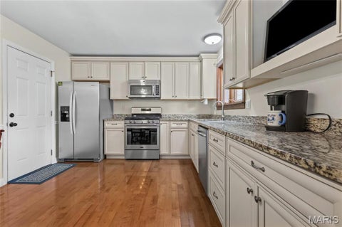 Tiny photo for 7055 Honey Lane, St Louis, MO 63129 (MLS # 26059106)