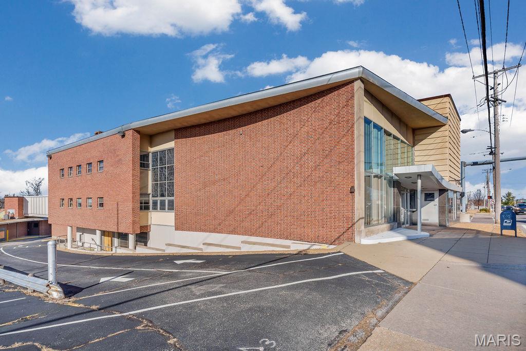 Gardenville Heights - Commercial Sale