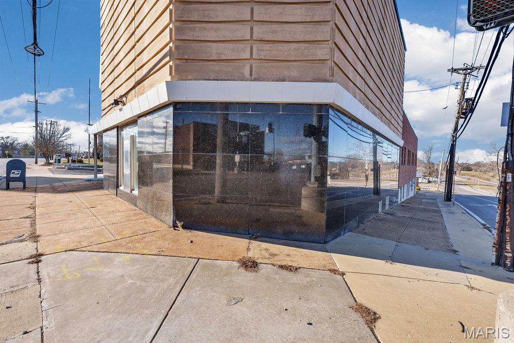 Gardenville Heights - Commercial Sale