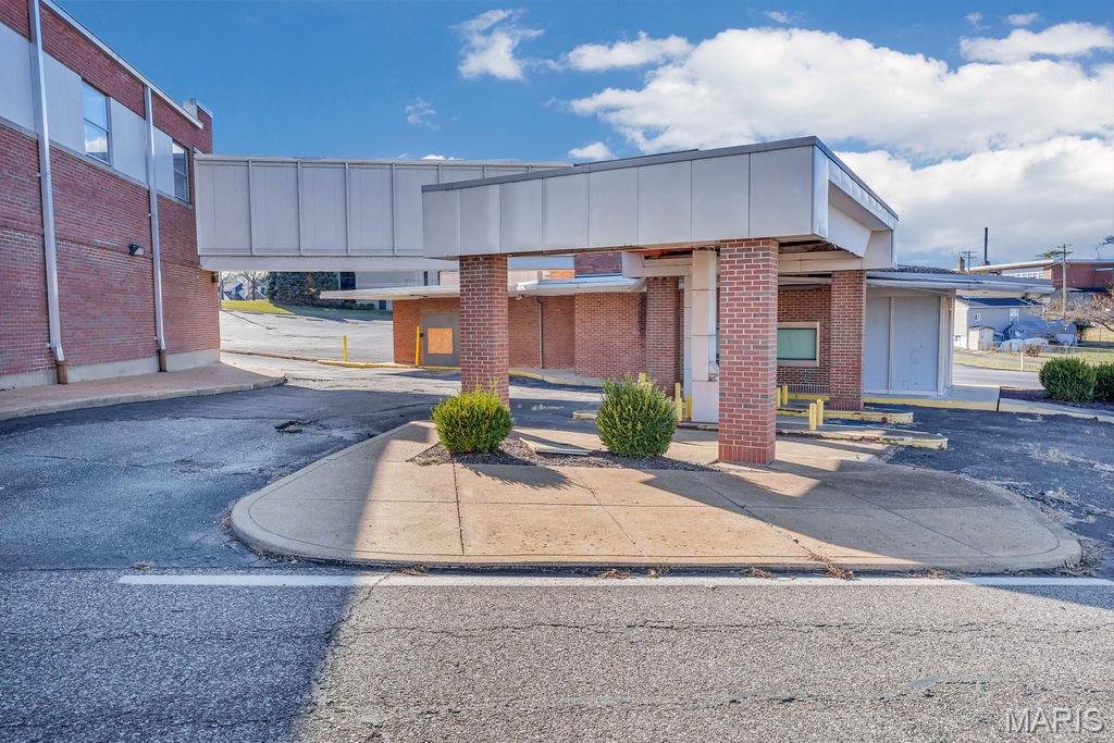 Gardenville Heights - Commercial Sale