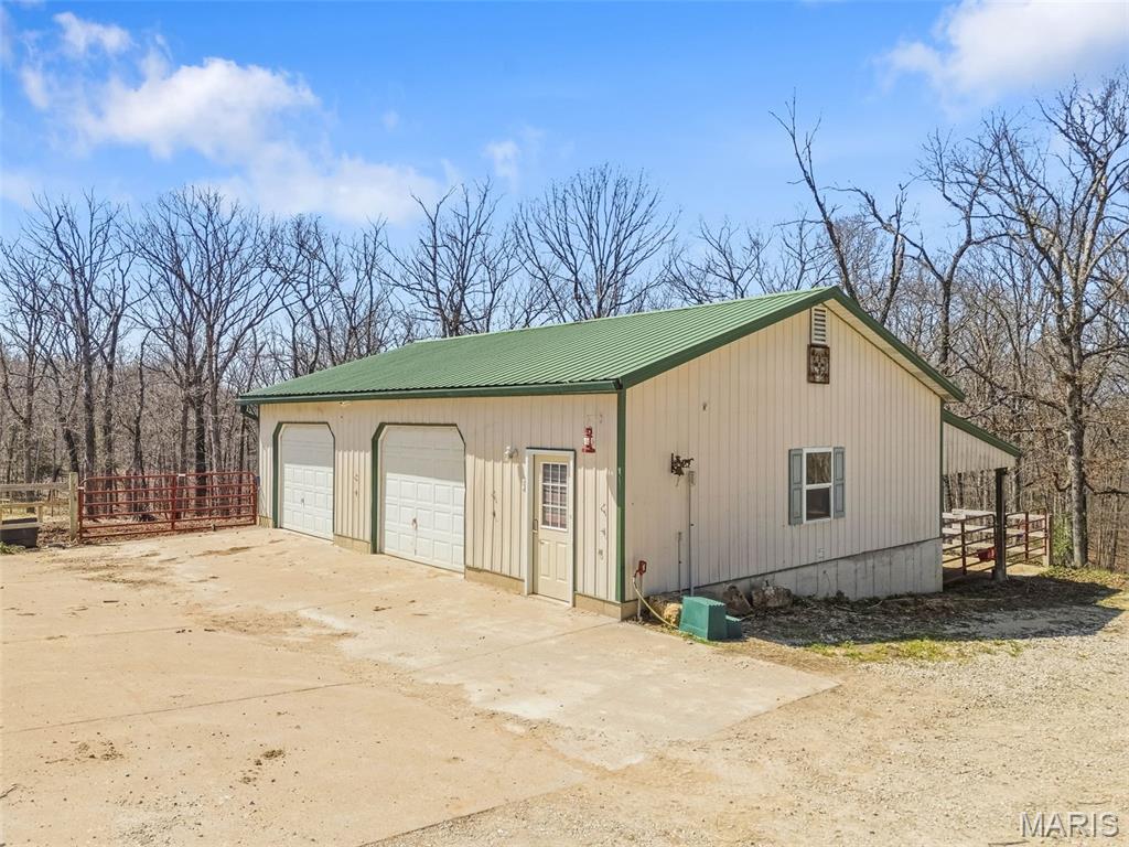 724 River Trails Road