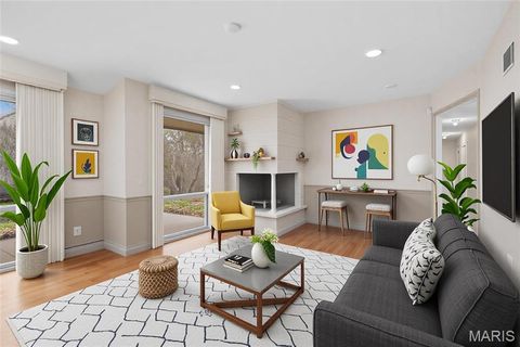 Tiny photo for 9 Morwood Lane, Creve Coeur, MO 63141 (MLS # 26008972)